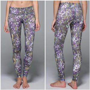 **SOLD**Lululemon Wunder under pants,